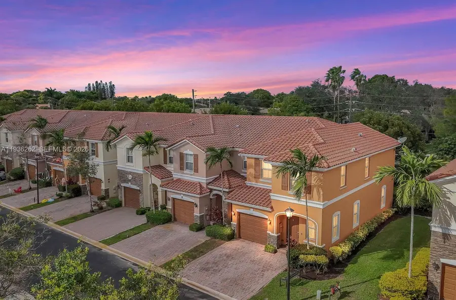 12441 Emerald Creek Mnr, Plantation, FL 33325 - Image #2