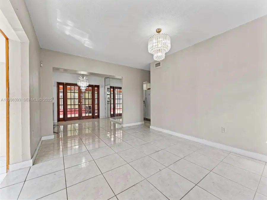 330 SW 52nd Ave, Miami, FL 33134 - Image #3