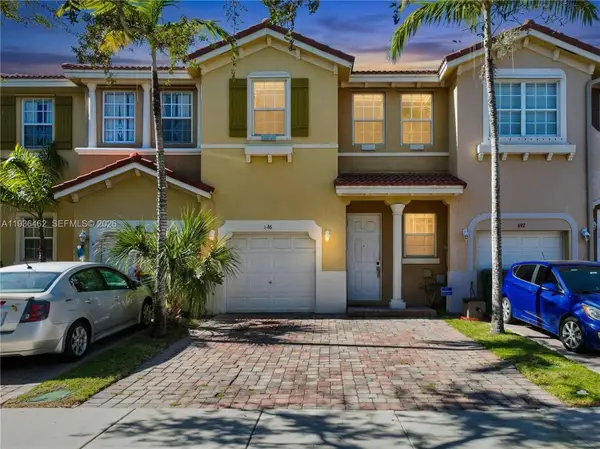 686 NE 21st Ave, Homestead, FL 33033