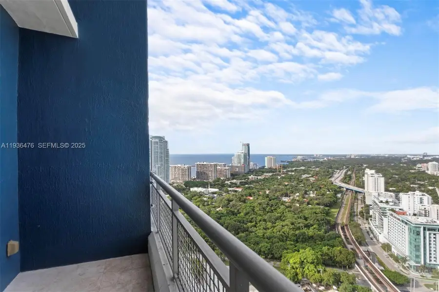 60 SW 13th St #3213, Miami, FL 33130 - Image #3