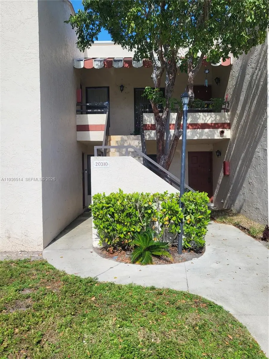 20310 NE 3rd Ct #2, Miami, FL 33179 - #2