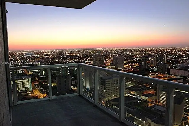 253 NE 2nd St #4303, Miami, FL 33132 - #1