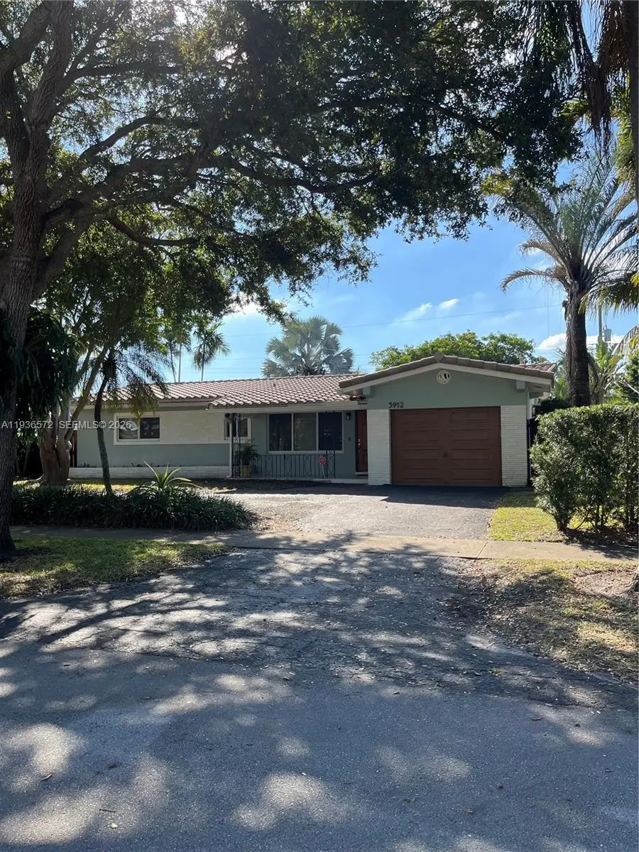 3912 Garfield St, Hollywood, FL 33021 - Image #1
