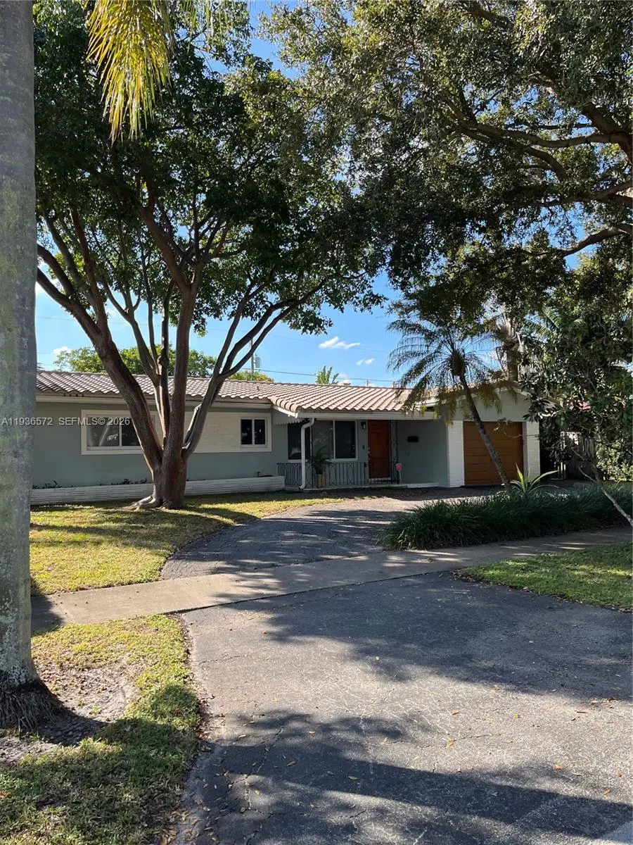 3912 Garfield St, Hollywood, FL 33021 - Image #2