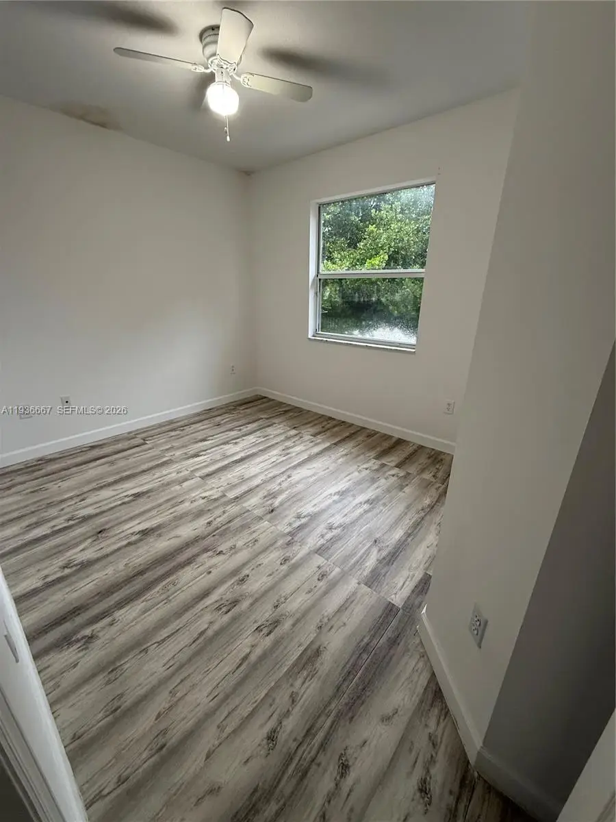 2415 NE 42nd Ave, Homestead, FL 33033 - Image #2