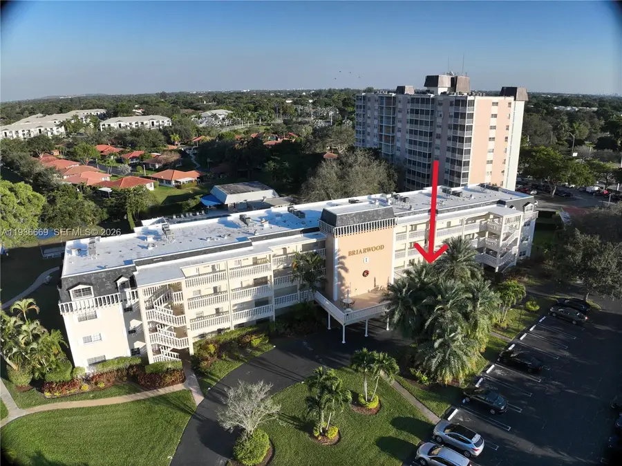 3475 Broken Woods Dr #106, Coral Springs, FL 33065 - Image #2