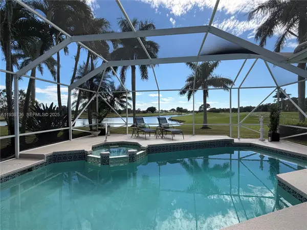8185 SE Double Tree Dr, Hobe Sound, FL 33455