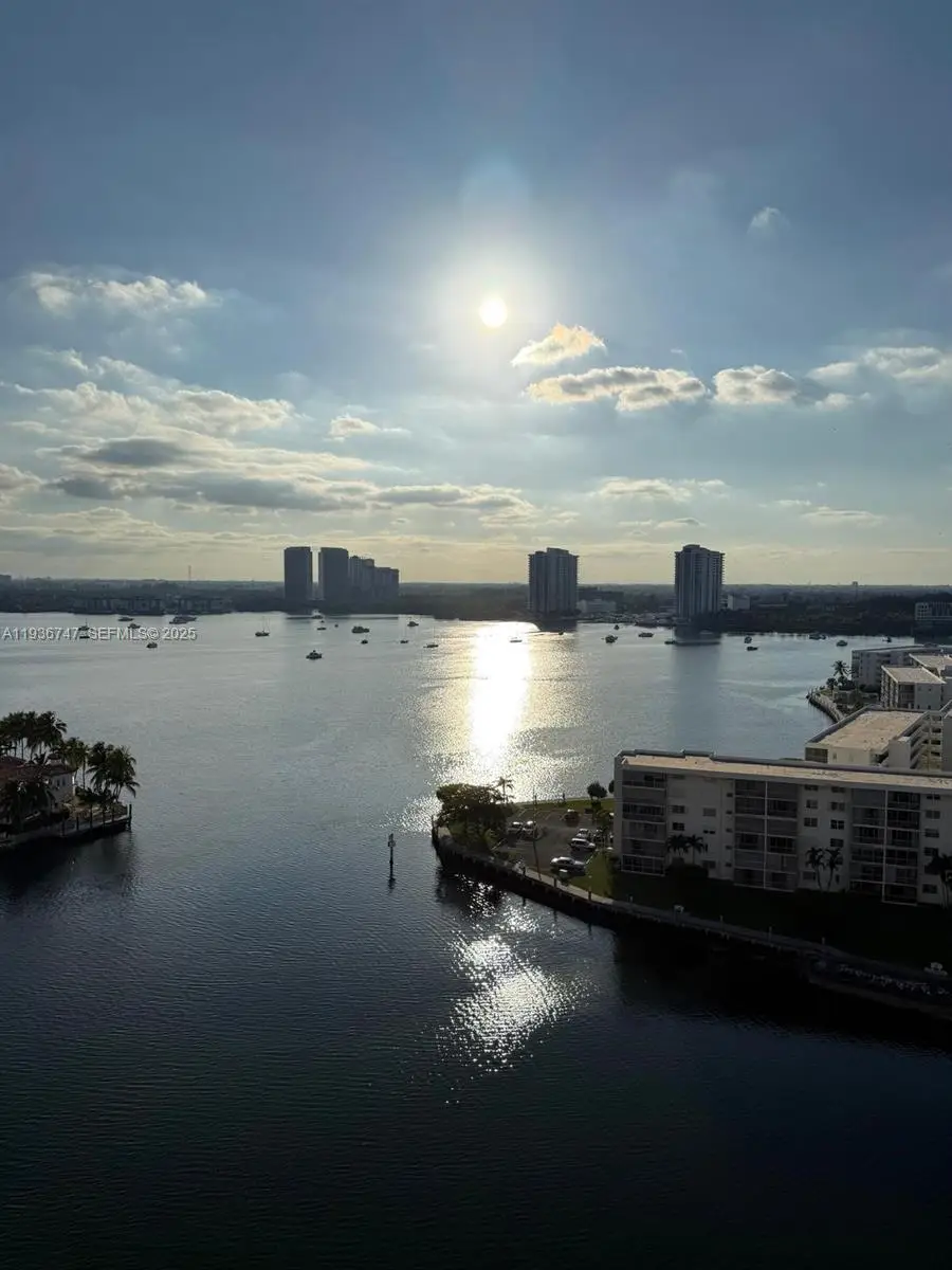 1000 W Island Blvd #1710, Aventura, FL 33160 - Image #1
