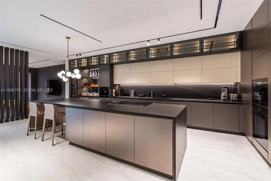 10540 NW 67th Ter, Doral, FL 33178 - Image #3