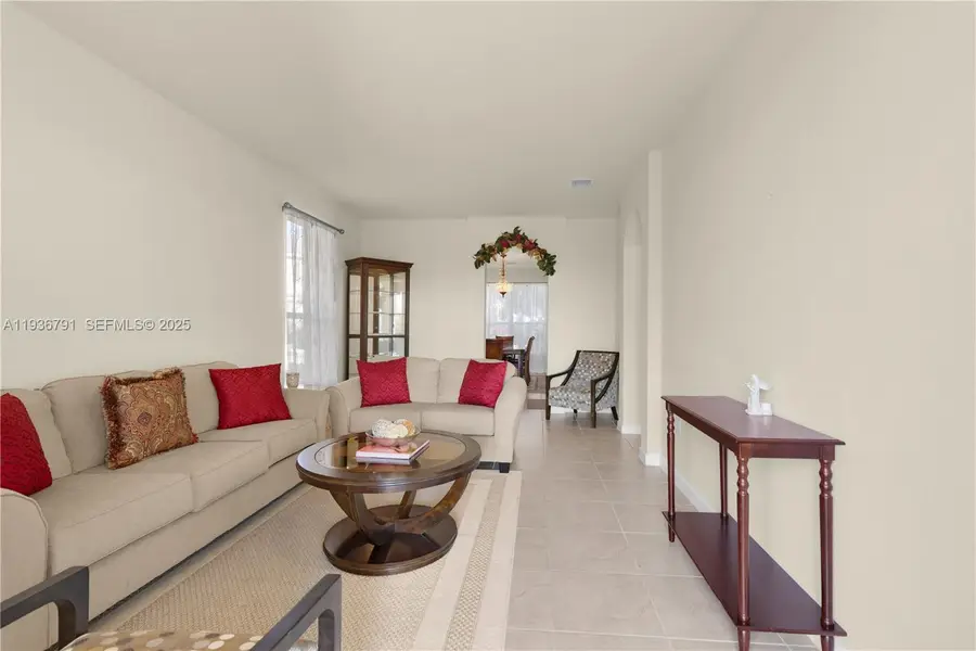 16789 SW 96th St, Miami, FL 33196 - Image #2