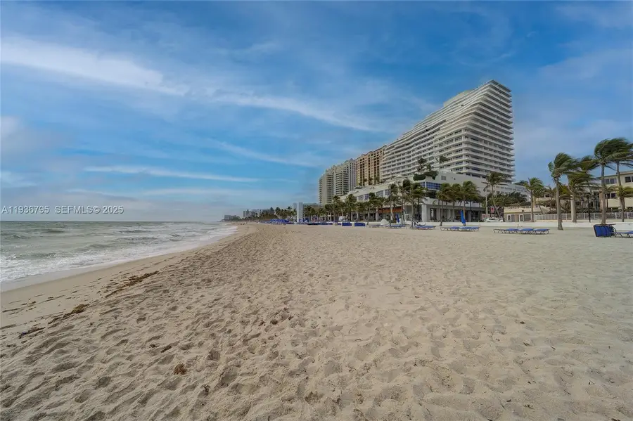 1 N Fort Lauderdale Beach Blvd #1906, Fort Lauderdale, FL 33304 - Image #3