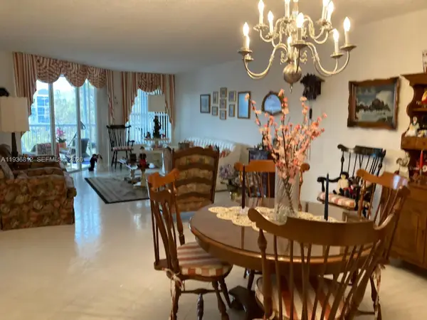 7649 E Granville Dr #301, Tamarac, FL 33321