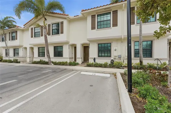 5059 Genove Pl, Riviera Beach, FL 33410