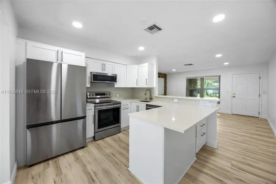 4510 SW 25th Ter, Dania Beach, FL 33312 - Image #2