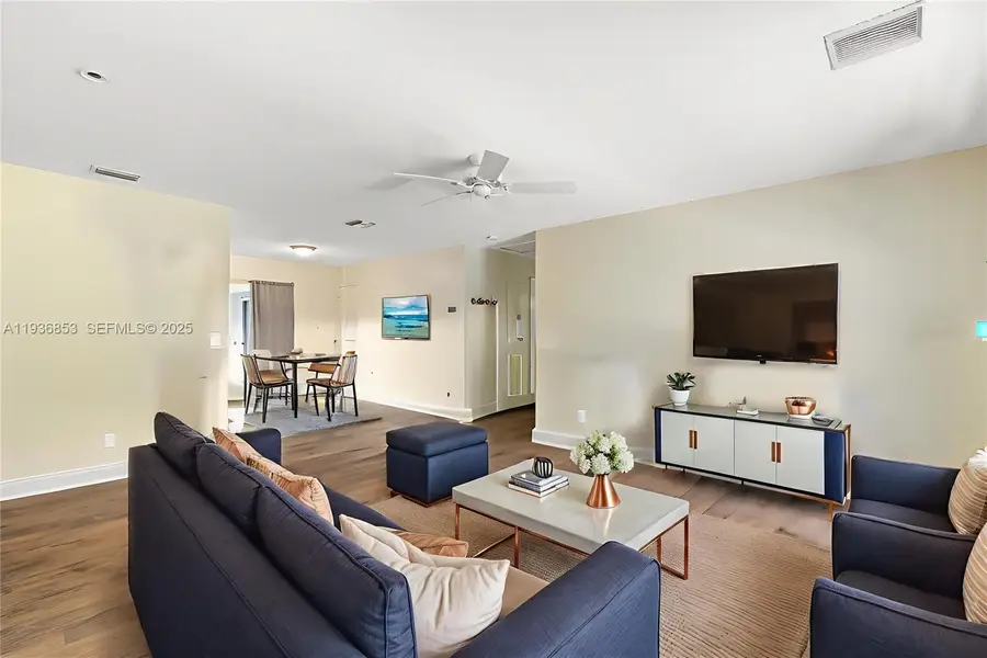 2135 79th Ct, Vero Beach, FL 32966 - Image #2