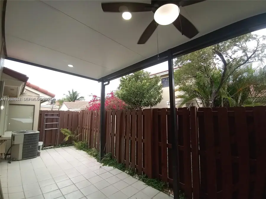 6533 NW 170th Ln, Hialeah, FL 33015 - Image #3