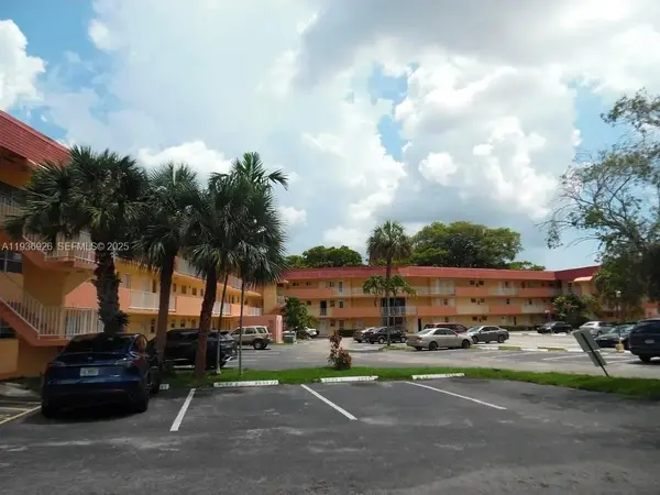 1540 NE 191st St #145, Miami, FL 33179