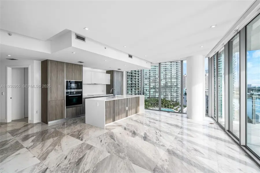 2900 NE 7th Ave #1402, Miami, FL 33137 - Image #3