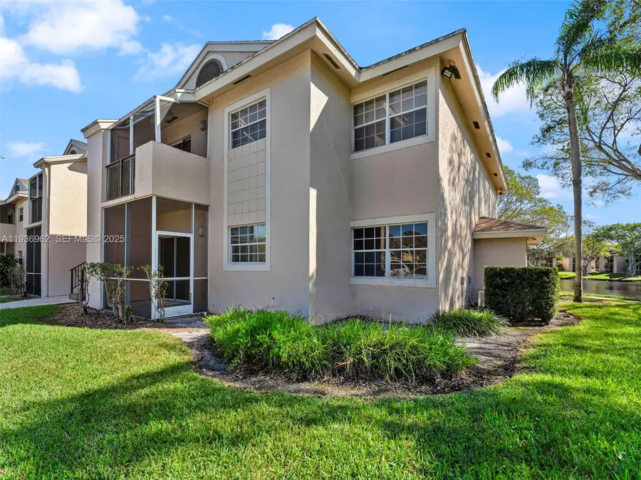 720 Cypress Ln #F9, Deerfield Beach, FL 33064 - Image #3
