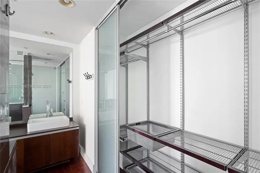 1040 Biscayne Blvd #4108, Miami, FL 33132 - Image #3