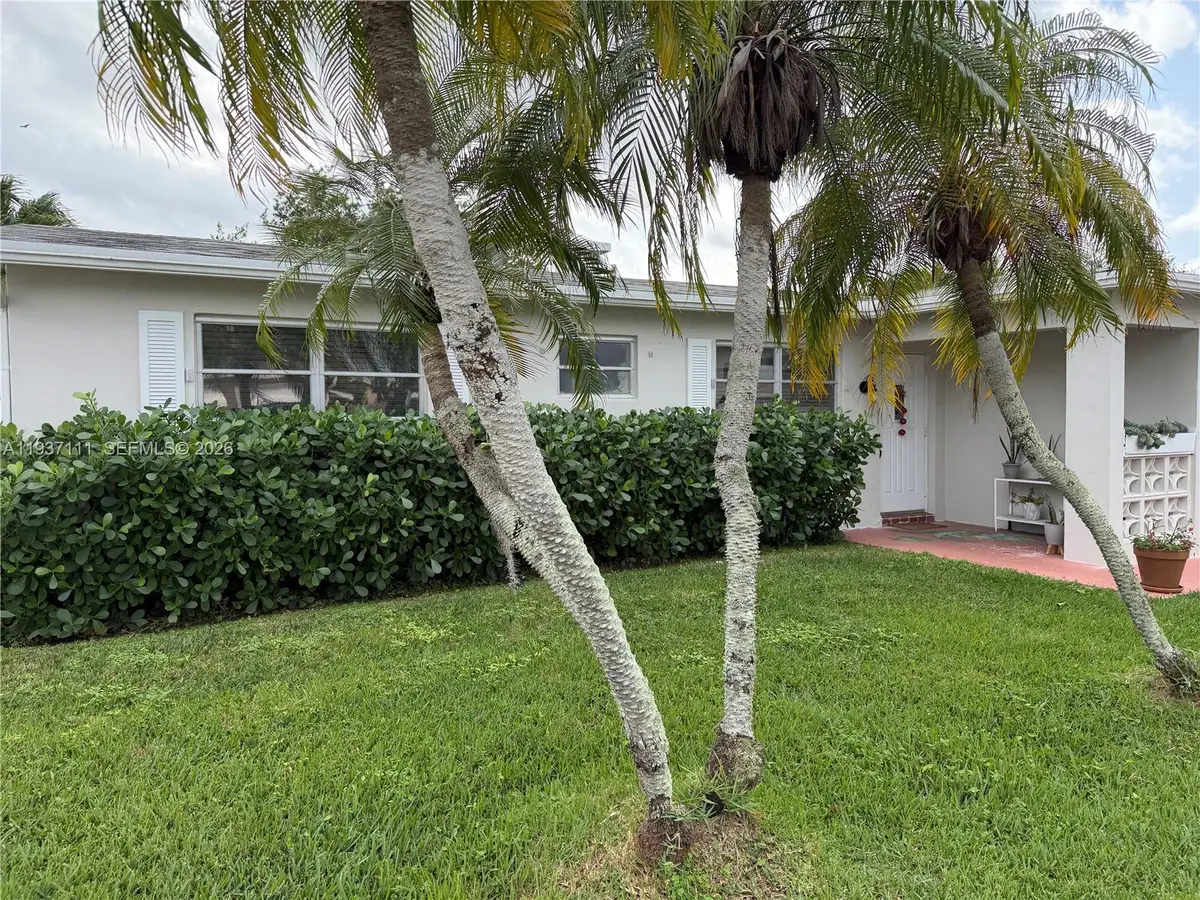 6690 NW 12th St, Margate, FL 33063 - Image #1