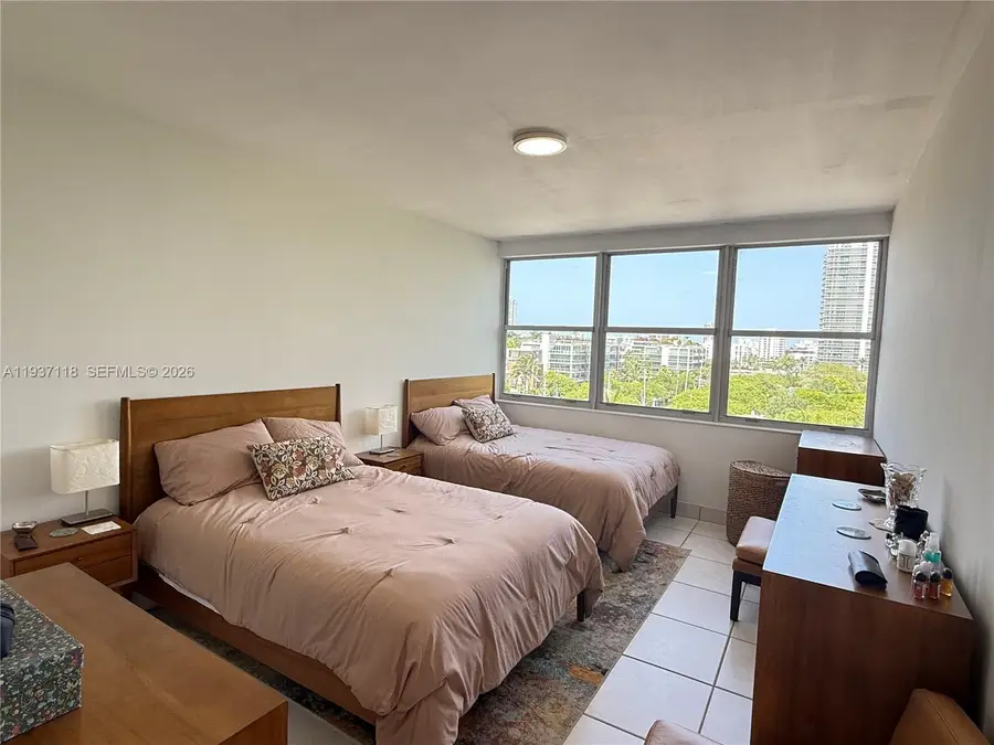 3 Island Ave #07B, Miami Beach, FL 33139 - Image #3