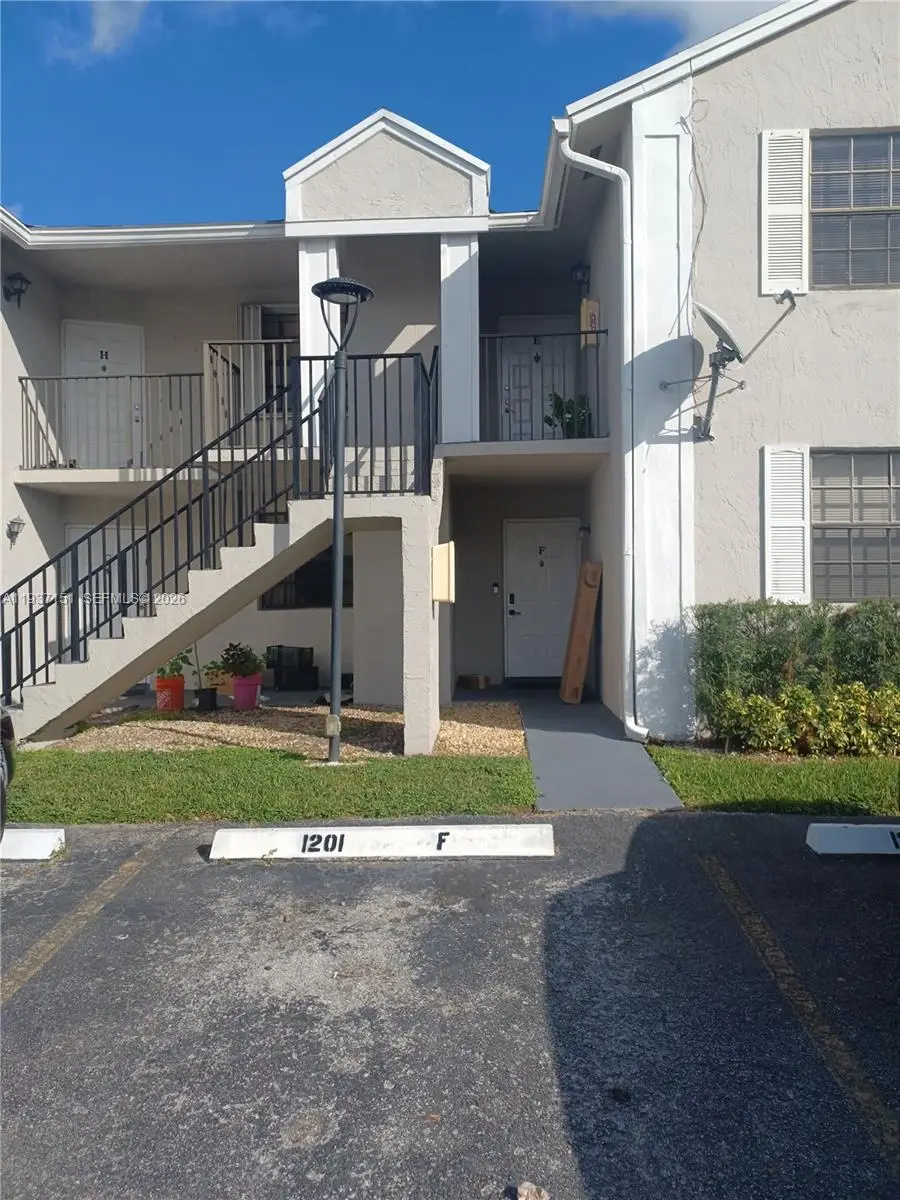 1201 N Liberty Ave #1201E, Homestead, FL 33034 - Image #2
