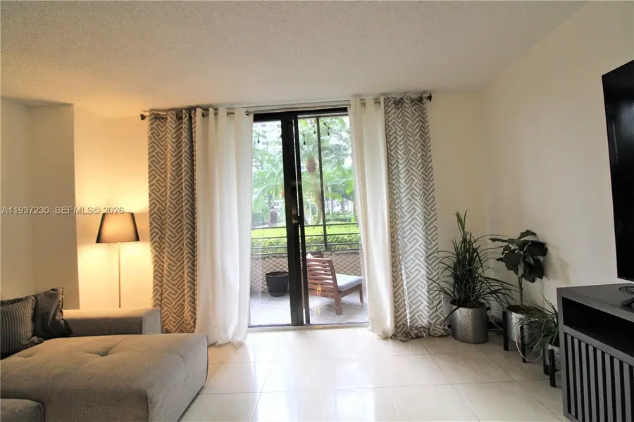 2500 Parkview Dr #315, Hallandale Beach, FL 33009 - Image #2