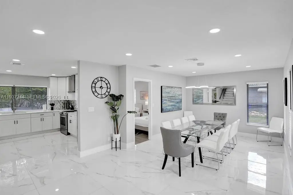 6 SE 11th Ct, Deerfield Beach, FL 33441 - Image #1