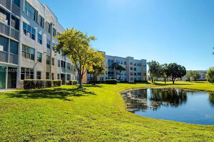 2601 N Nob Hill Rd #402, Sunrise, FL 33322 - Image #2