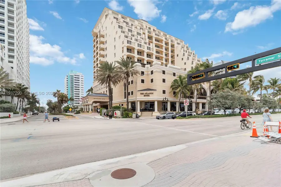 601 N Ft Lauderdale Beach Blvd #912, Fort Lauderdale, FL 33304 - Image #2