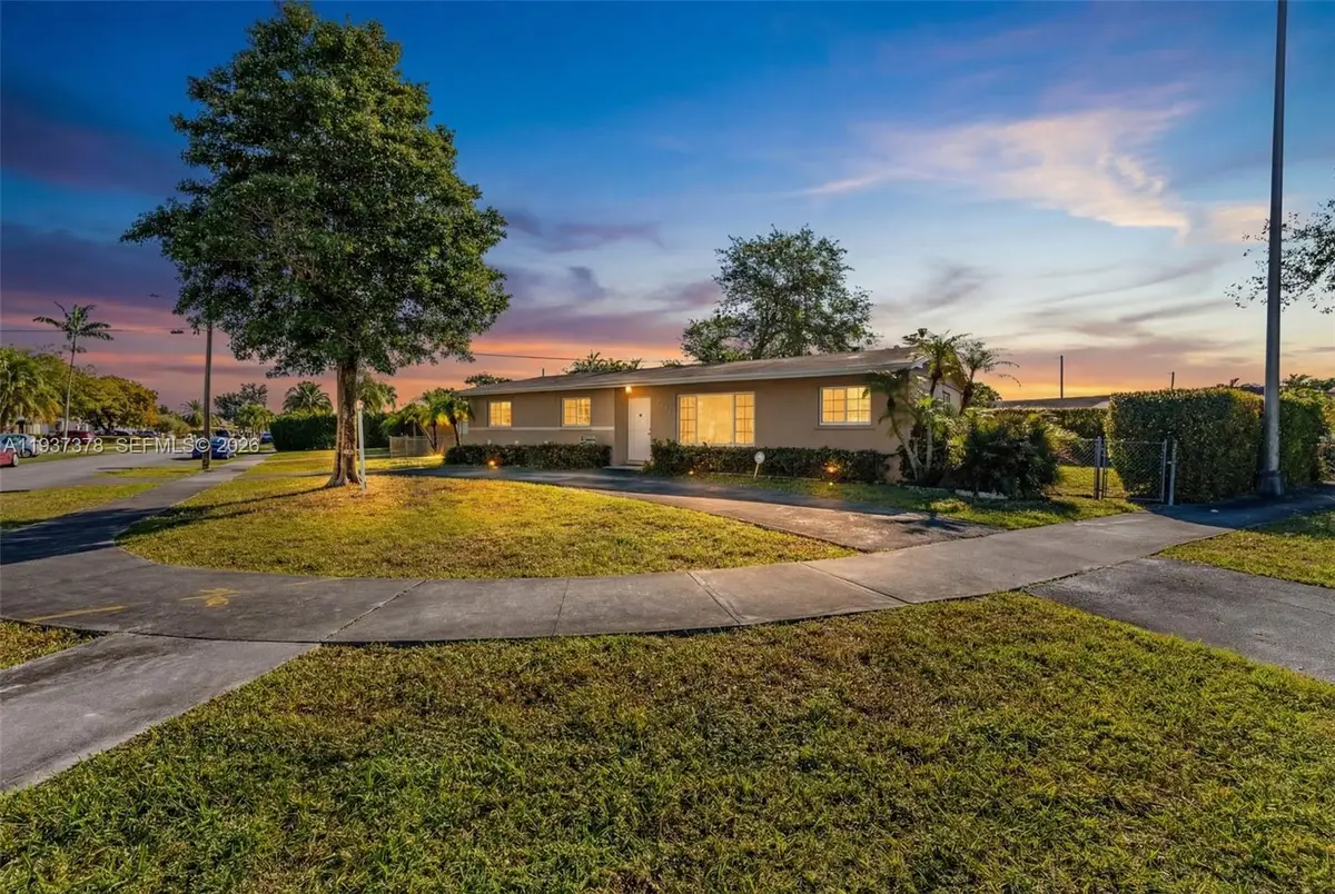 11190 SW 57th St, Miami, FL 33173 - Image #1
