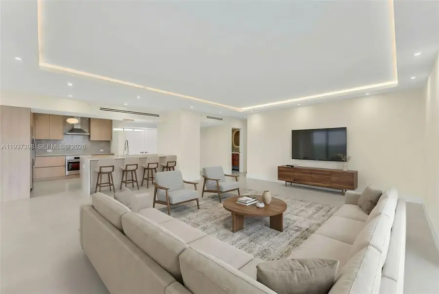 19355 Turnberry Way #4K, Aventura, FL 33180 - Image #2