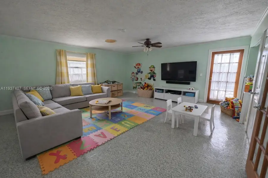 8075 SE Palm St, Hobe Sound, FL 33455 - Image #3