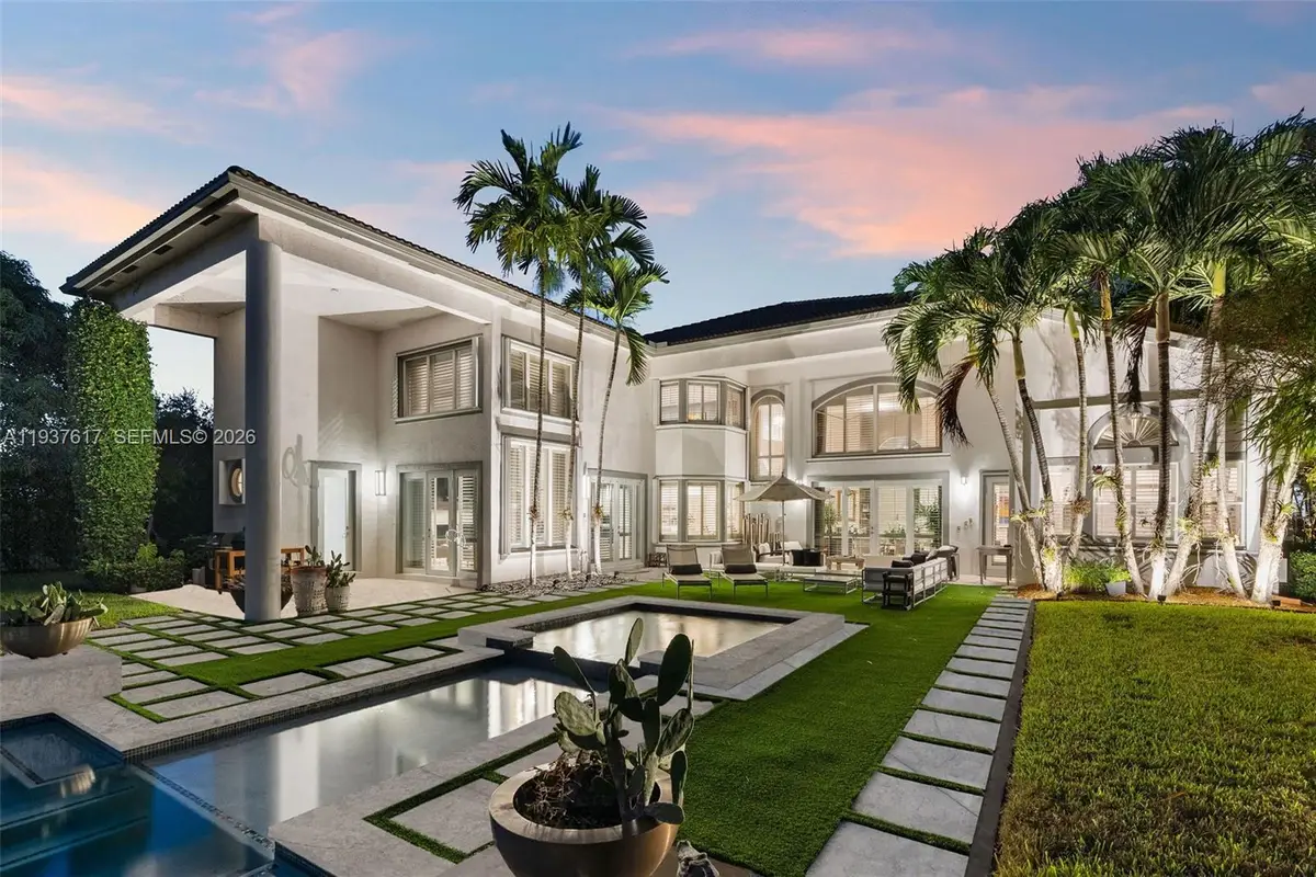 11032 Pine Lodge Trl, Davie, FL 33328 - Image #1