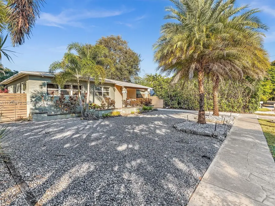 1731 NW 7th Ter, Fort Lauderdale, FL 33311 - Image #3