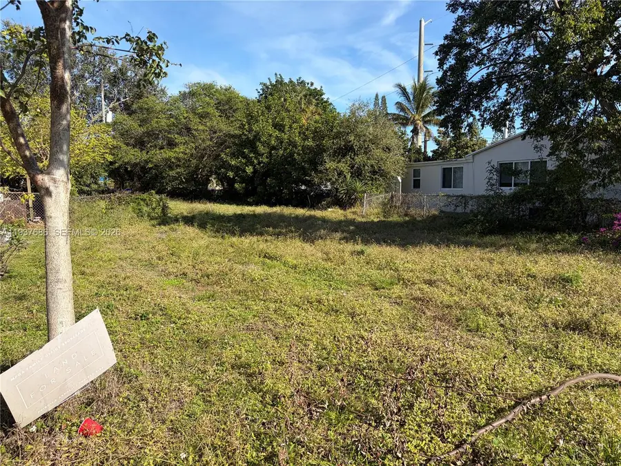 2205 Coolidge St, Hollywood, FL 33020 - Image #3