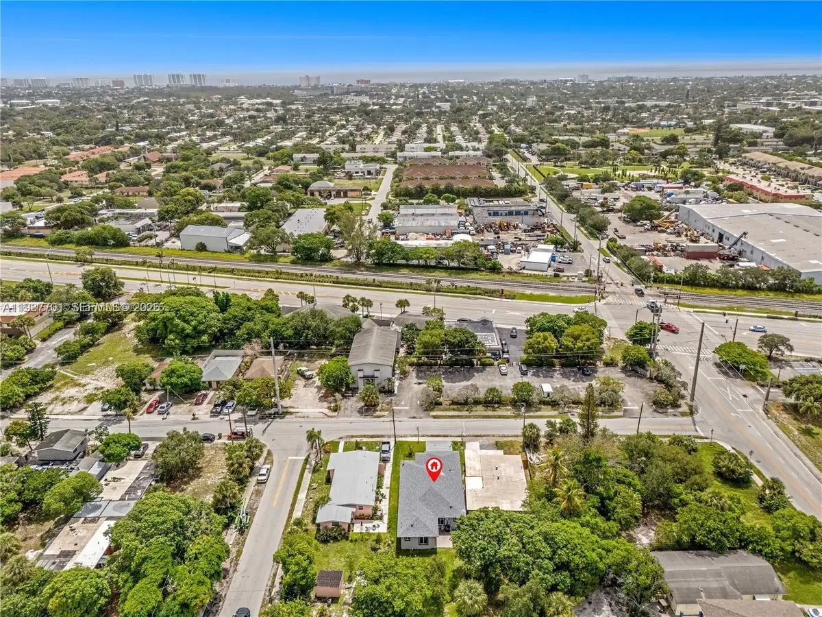 363 SW 1st Ter, Deerfield Beach, FL 33441 - Image #1