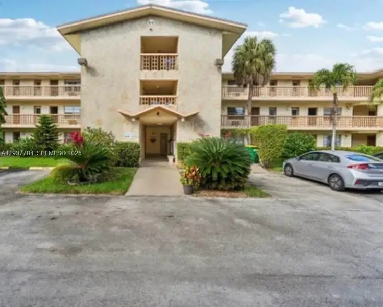 16701 NE 13 Ave #310, Miami, FL 33162 - Image #2