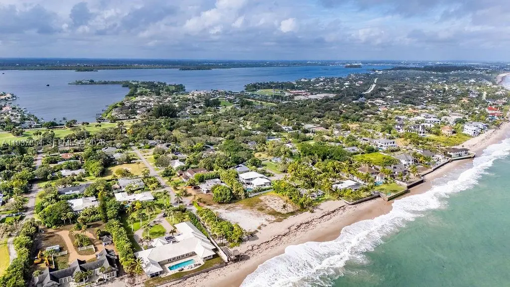 2131 Cavalla Rd, Vero Beach, FL 32963 - #1