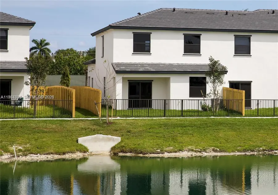 5001 Peacock Way #5001, Dania Beach, FL 33312 - Image #2