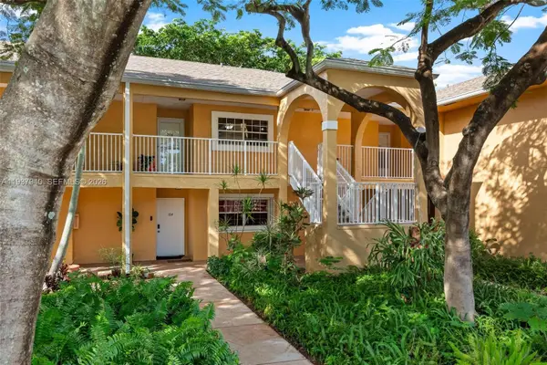 401 SE 10th St #B205, Dania Beach, FL 33004