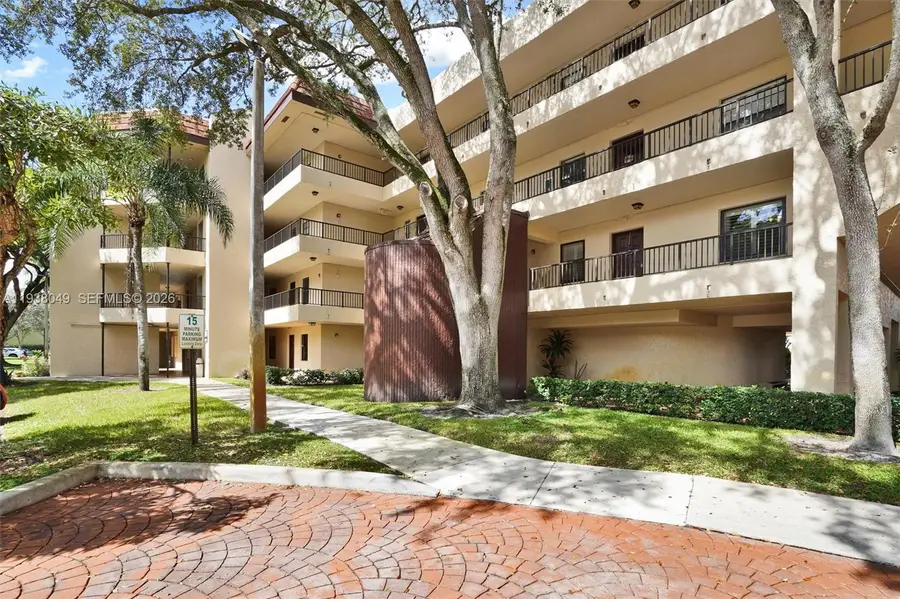 10401 W Broward Blvd #205, Plantation, FL 33324 - Image #2
