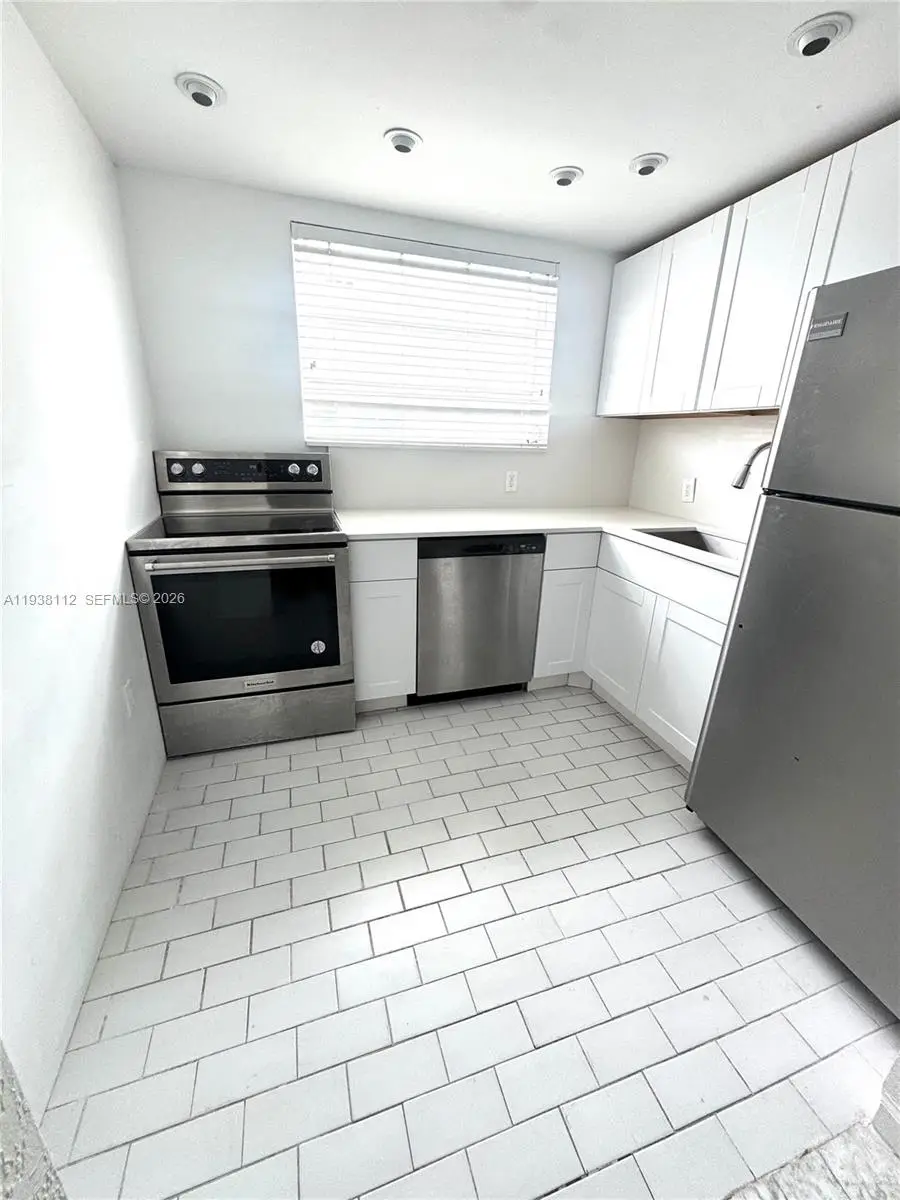 1211 Pennsylvania Ave #E2, Miami Beach, FL 33139 - Image #2