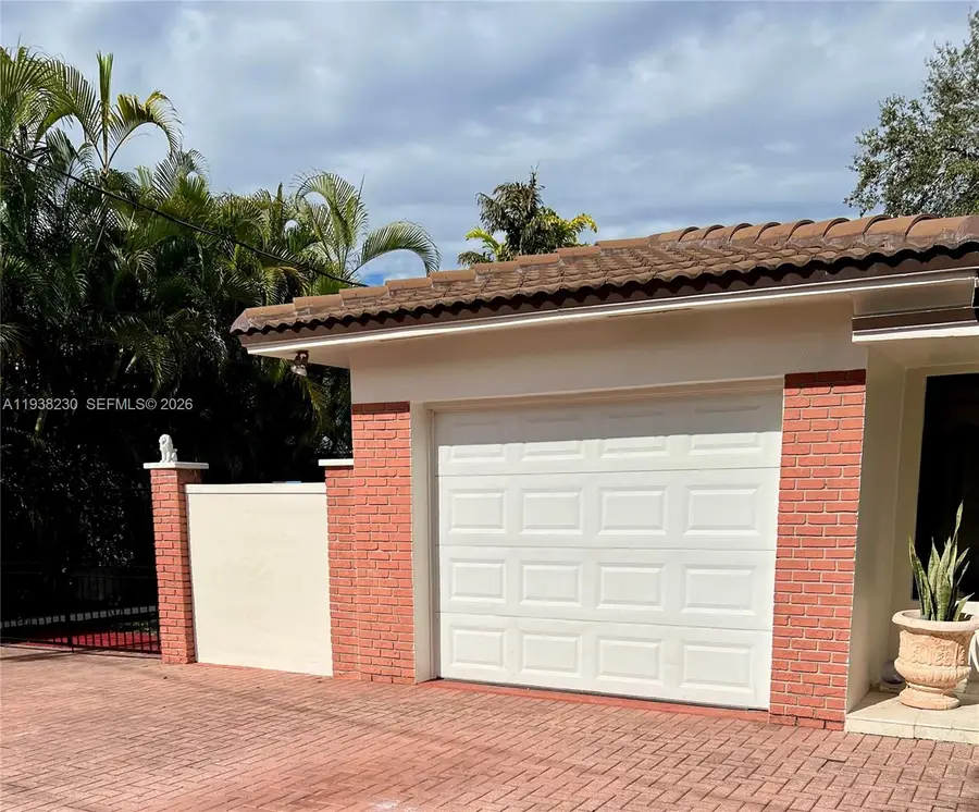 6385 SW 25th St, Miami, FL 33155 - Image #2