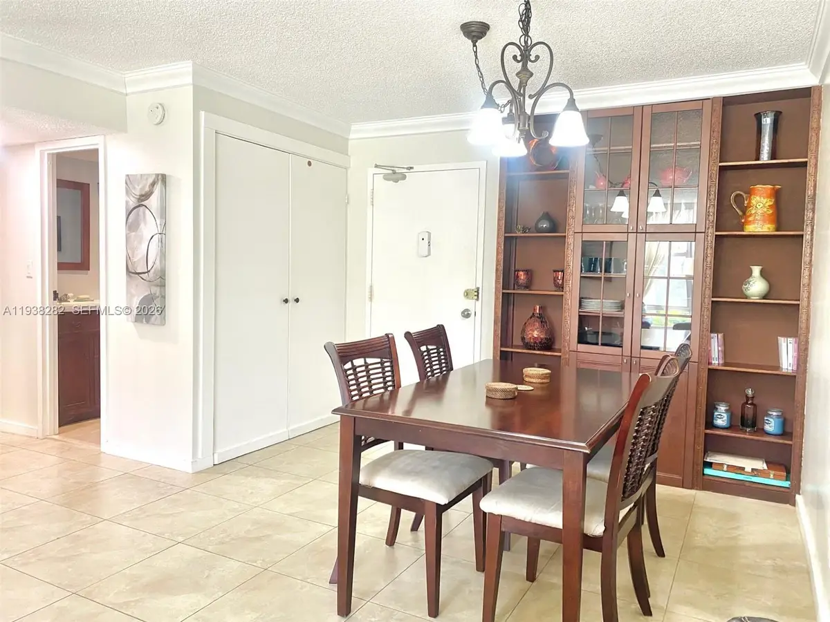 210 172nd St #226, Sunny Isles Beach, FL 33160 - Image #1