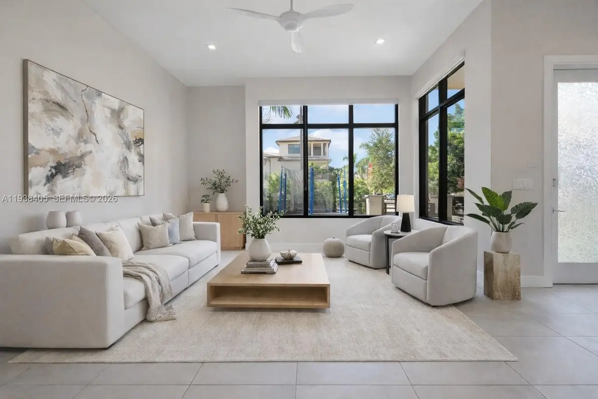 8279 NW 43rd St, Doral, FL 33166 - #1