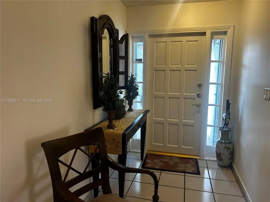 461 SW 89th Ct, Miami, FL 33174 - Image #3