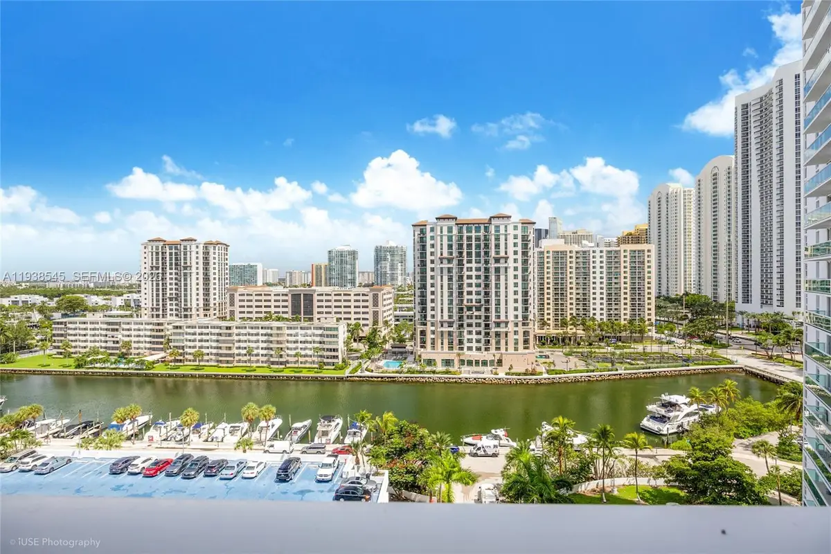 100 Bayview Dr #1231, Sunny Isles Beach, FL 33160 - Image #1