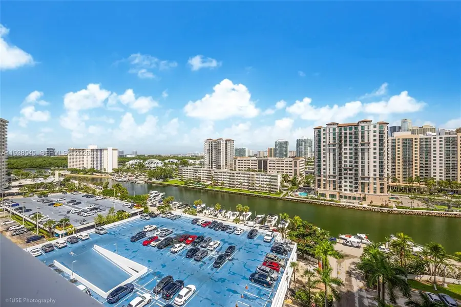 100 Bayview Dr #1231, Sunny Isles Beach, FL 33160 - Image #2